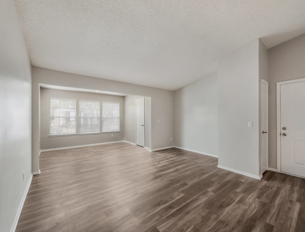 Photos and Video of Timberlake Apartments in Altamonte Springs, FL